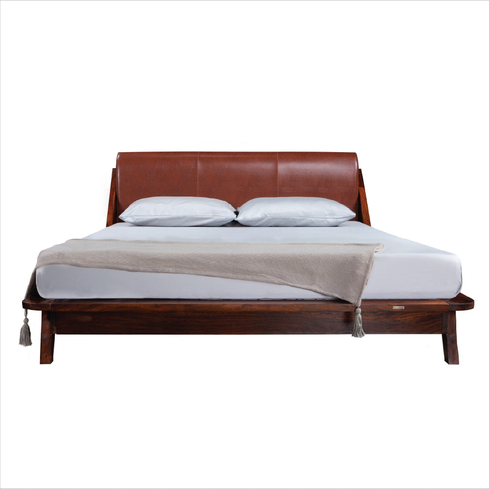 plush sheesham wood bed | Solid wood | Traditional design | Duroflex Furniture